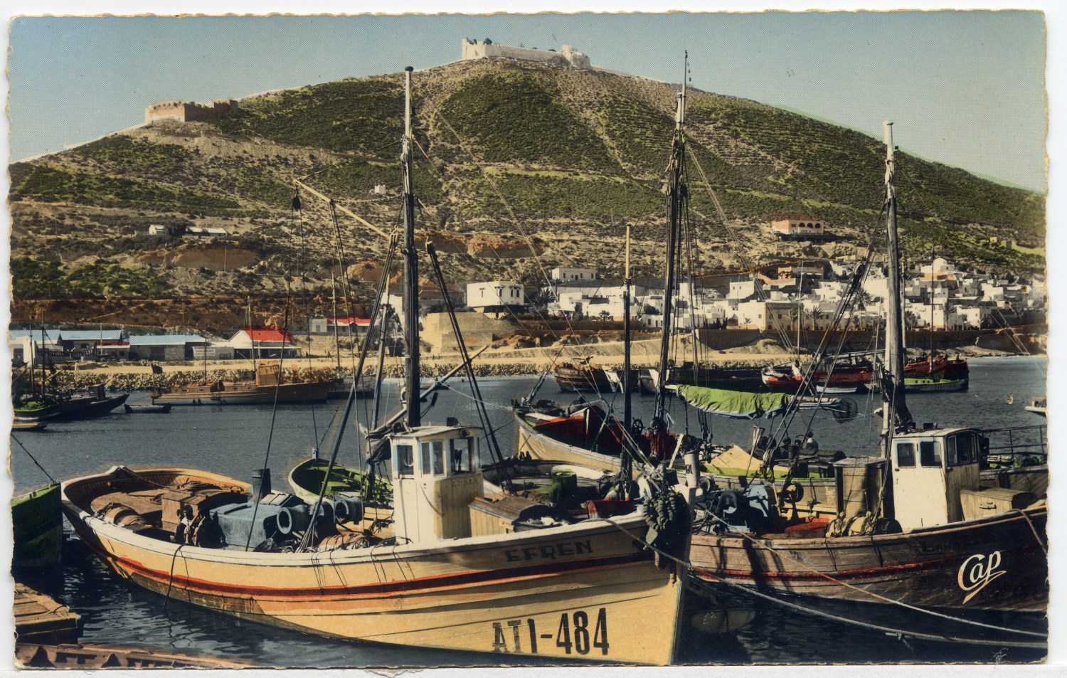 O bairro de Founti e o Pico