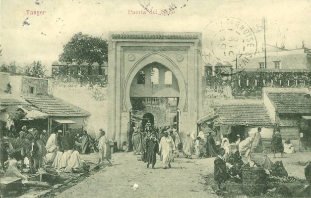 Bab Fahs-Porta do Campo